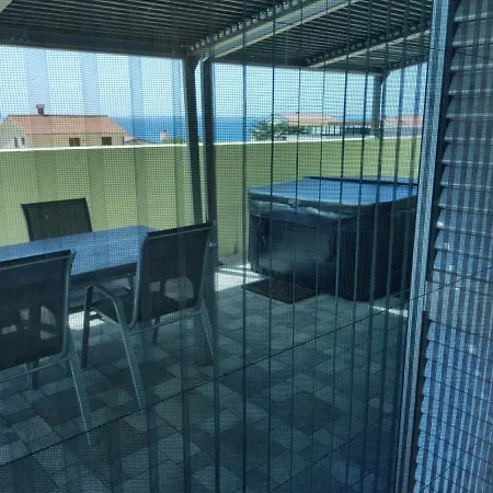 Yellow Cube * Kozino