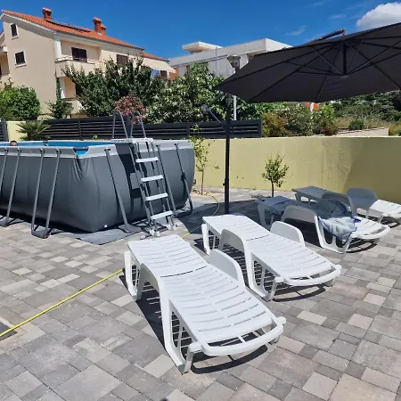 Yellow Cube Apartment