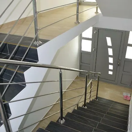 Apartamento Yellow Cube