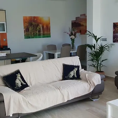 Apartamento Yellow Cube