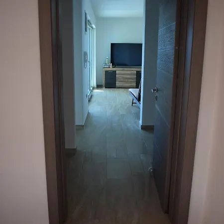 Yellow Cube Apartamento