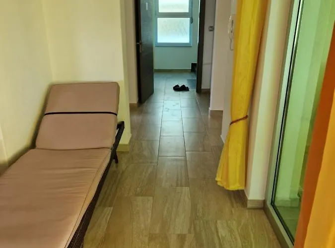 Appartement Yellow Cube Kožino