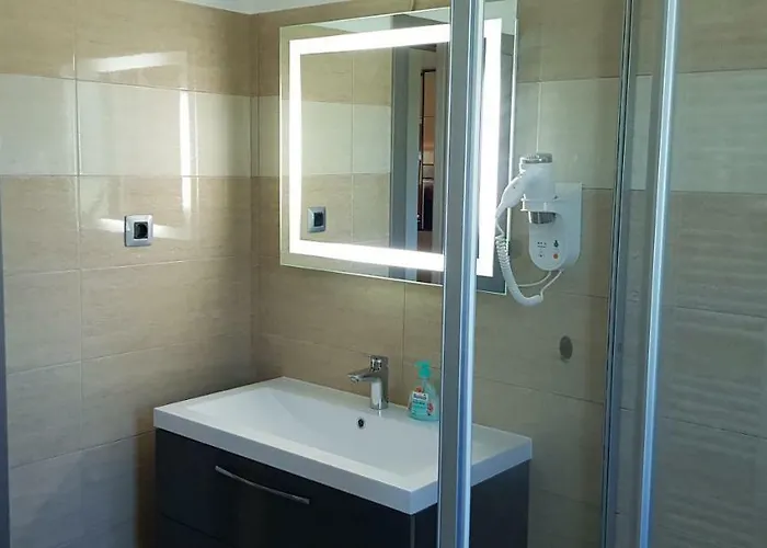 Yellow Cube Апартаменты Кожино