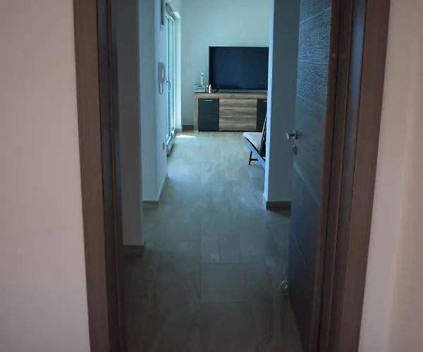 Yellow Cube Appartement